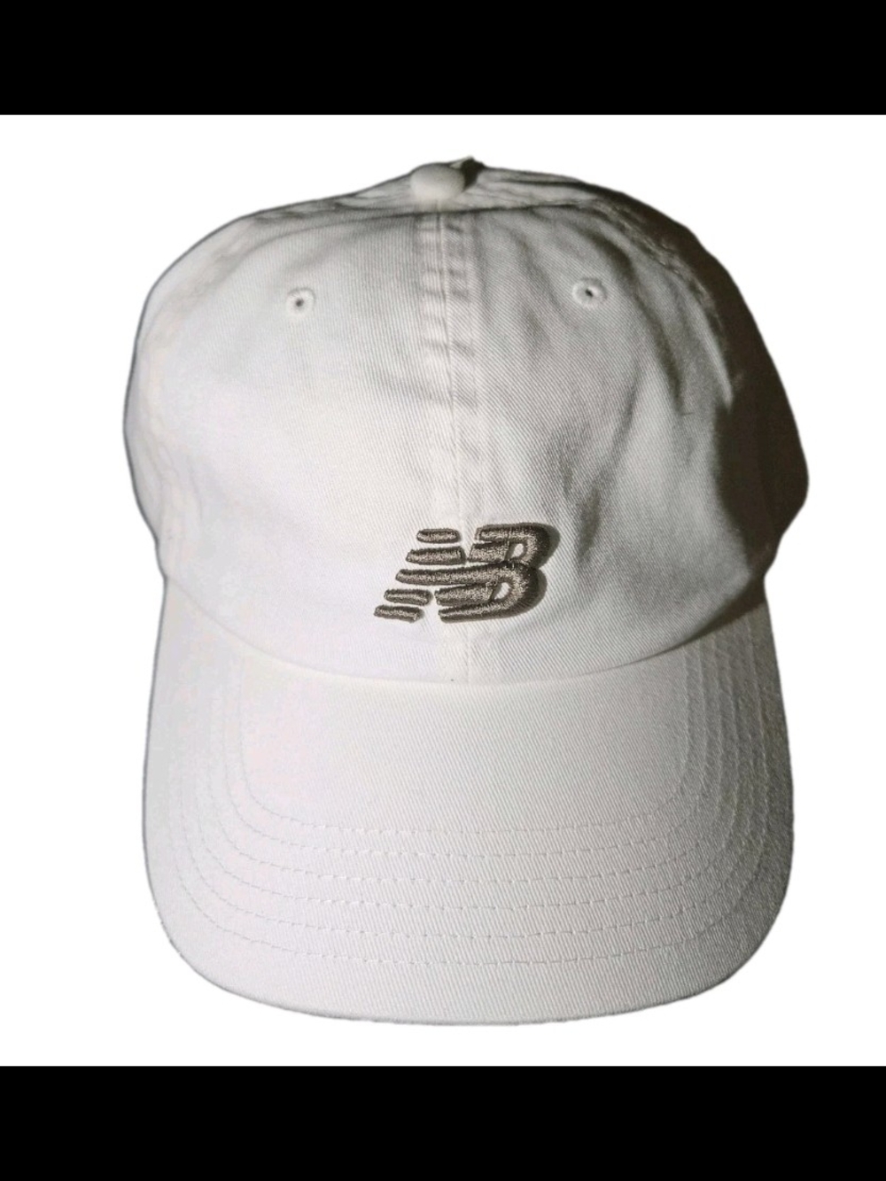 New Balance White Baseball Cap Adjustable Running Hat